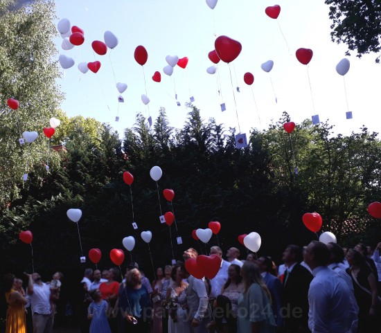 Hochzeitsfeier Heliumballons